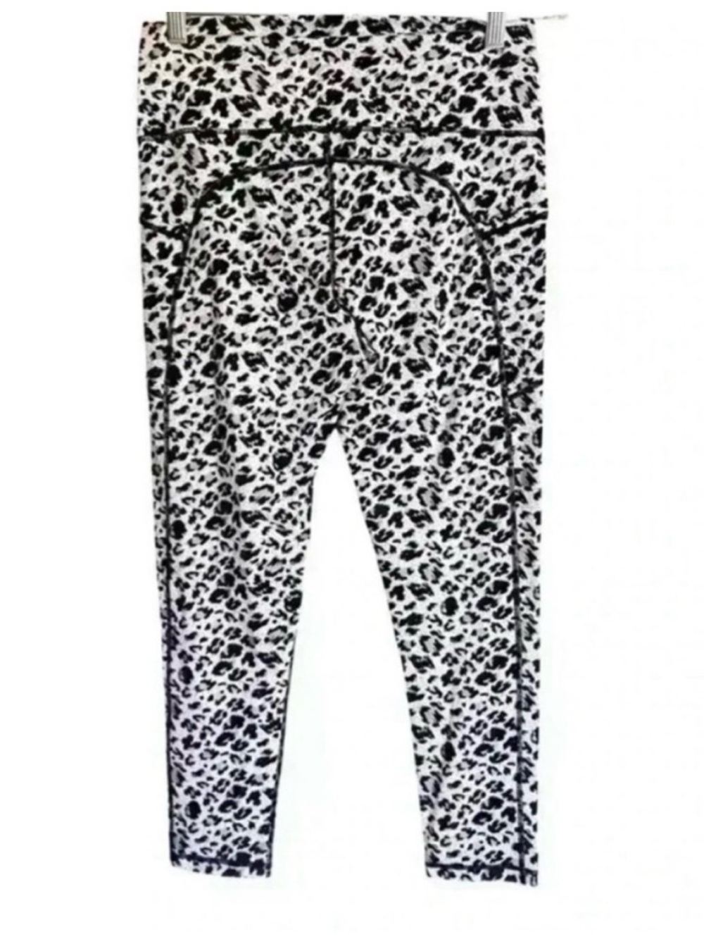 Zyia Active Black White Snow Leopard Print Brilliant
Pocket Workout Leggings - Picture 6 of 9